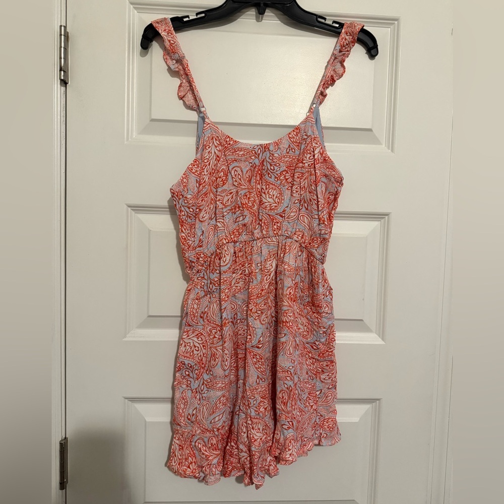 Cupcakes & Cashmere Orange and White Paisley Romper Size Small - Picture 8 of 8